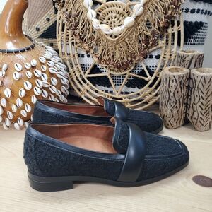 Vionic Women's 6.5 Mylene Boucle Loafers Classy Professional Slip On Shoes Black